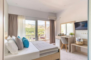 Luxury Room 2 - Vila Goro w Pool, Parking and more